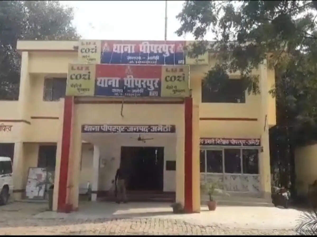 युवक ने तालाब में कूदकर की आत्महत्या