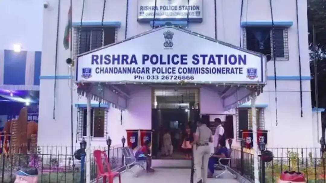 कुख्यात अपराधी कमल देव हावड़ा से गिरफ्तार, दूसरी कार्रवाई में उत्तराखंड से सोना लूटकांड का मुख्य आरोपित दबोचा