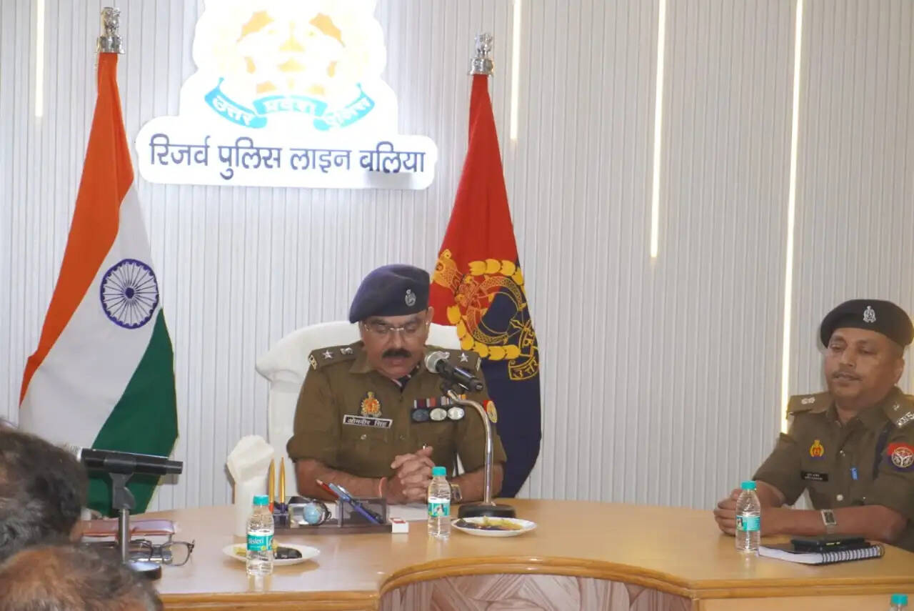 बलिया के नए एसपी ने शराब तस्करी बंद कराने पर दिया जोर