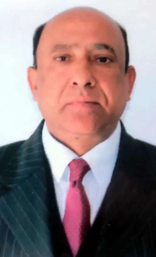 जिला क्रीड़ा संघ के महासचिव मनोज और उपाध्यक्ष देवेंद्र निर्वाचित