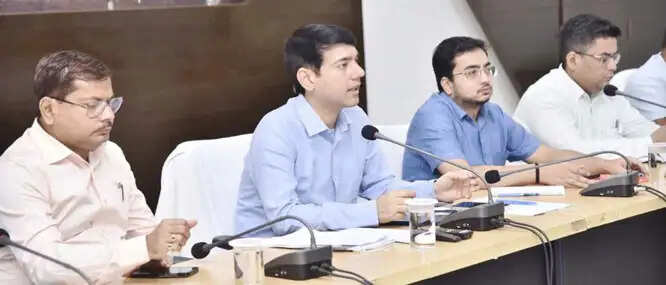 जिला टास्क फोर्स की समीक्षा बैठक में कोटपा एक्ट के क्रियान्वयन पर जोर