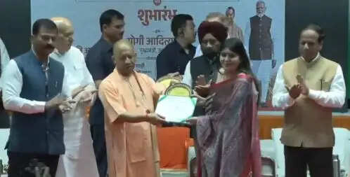 विकसित उत्तर प्रदेश और विकसित भारत का आधार बनेगा कृषि विज्ञान कांग्रेस : योगी आदित्यनाथ