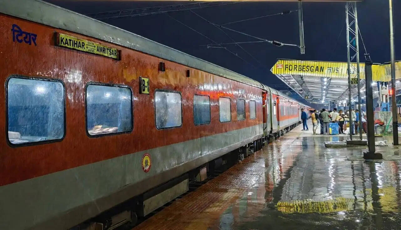कटिहार-अमृतसर ग्रीष्मकालीन विशेष ट्रेन के फेरों में बढ़ोतरी