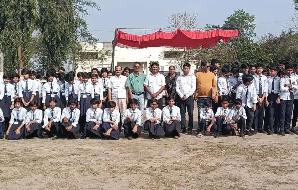 जेएनवी में विज्ञान एवं कला प्रदर्शनी, सफल प्रतिभागी हुए पुरस्कृत