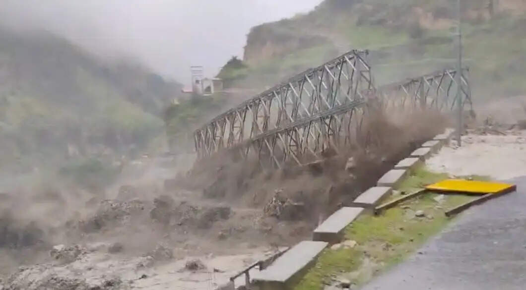 (अपडेट) तमकनाला में बेली ब्रिज बहा, एनडीआरएफ-एसडीआरएफ की टीमें ग्राउंड जीरो पर राहत-बचाव में जुटीं