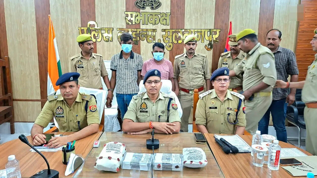 शिक्षक दम्पति हत्याकांड के दो आरोपित गिरफ्तार , जेल