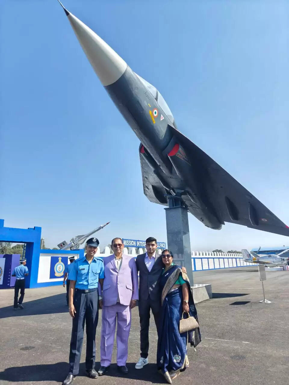 एयरफोर्स फ्लाइंग ऑफिसर बने शिवम् शार्दुल,क्षत्रिय समाज ने दी बधाई