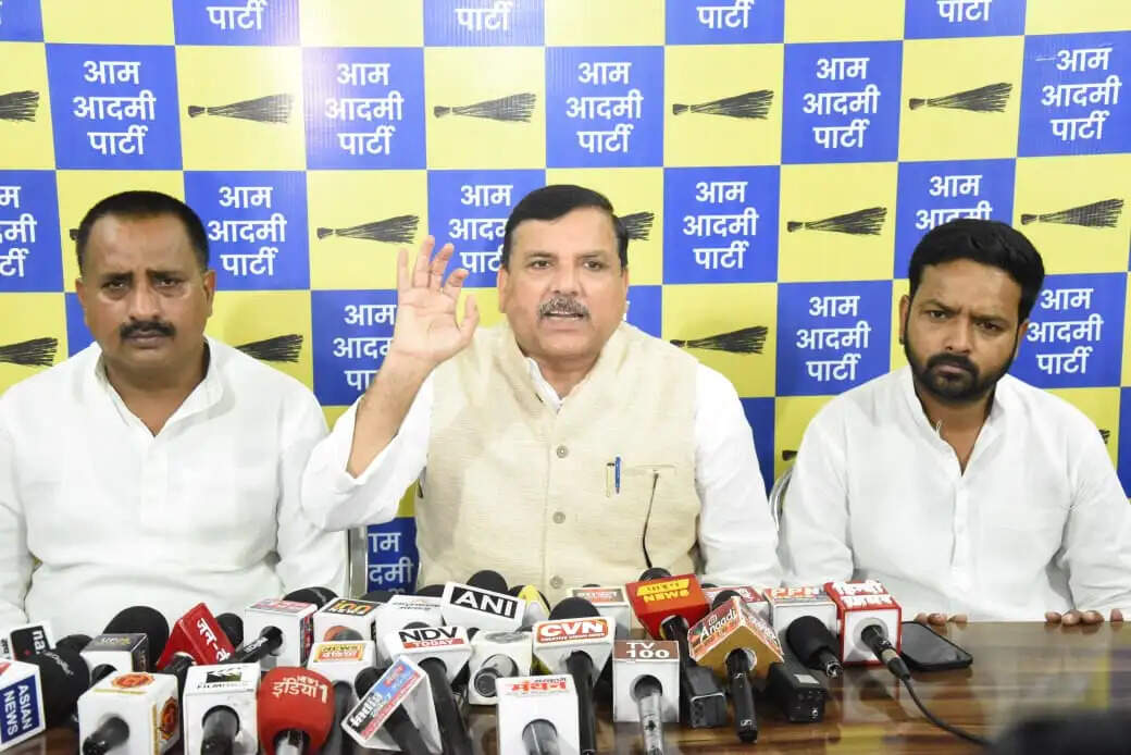 स्मार्ट मीटर ‘स्मार्ट चीटर’ बनकर जनता को लूट रहा : संजय सिंह