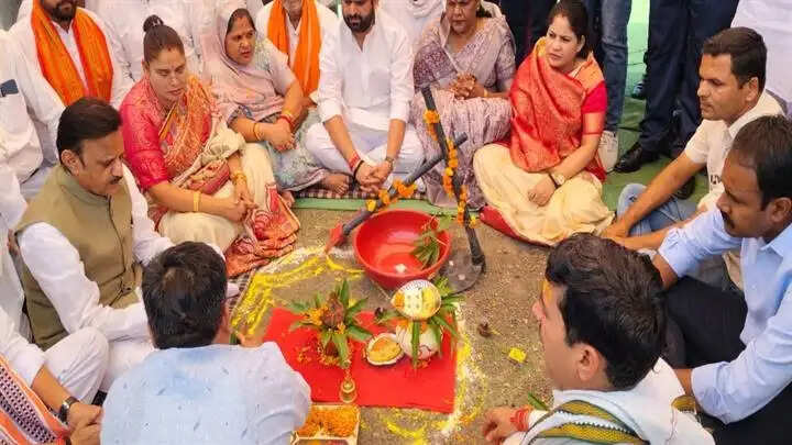 जल गंगा संवर्धन अभियान के अंतर्गत सागर को बनाएं पानीदारः उप मुख्यमंत्री शुक्ल