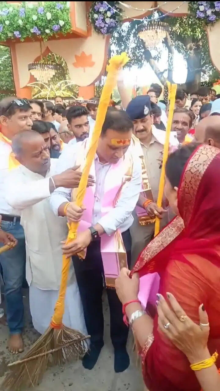 झाबुआ: जय जगदीश के उद्घौष से निकाली गई भगवान श्री जगन्नाथ की भव्य रथ यात्रा