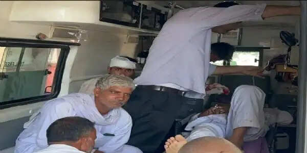 हांसी : डाटा गांव में नाली बनाने को लेकर खूनी संघर्ष, पिता-पुत्र समेत तीन घायल