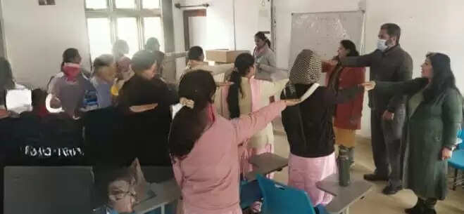 जीसीई जम्मू में तंबाकू विरोधी शपथ कार्यक्रम आयोजित