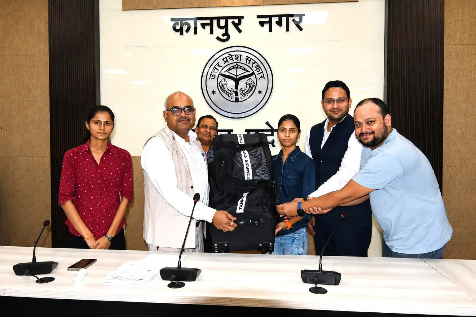 श्रीलंका में चमकी कानपुर की प्रियांशी, भारत को दिलाया टी-20 डेफ सीरीज का खिताब : जितेंद्र प्रताप सिंह