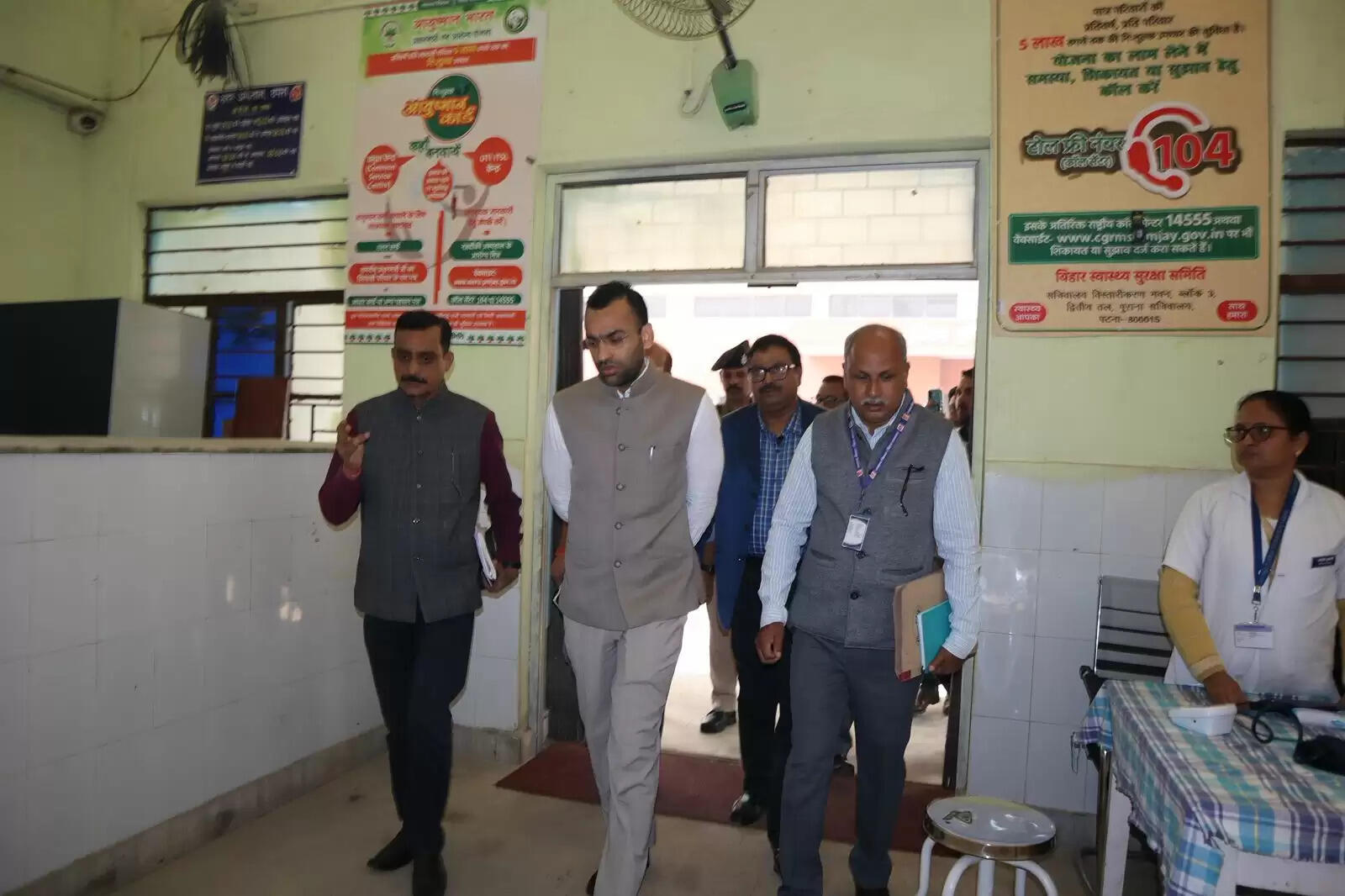 राज्य स्वास्थ्य समिति के निदेशक ने किया सदर अस्पताल छपरा का निरीक्षण