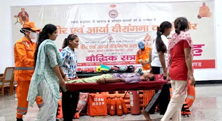 वैदिक शिक्षा के साथ आपदा प्रबंधन का अभ्यास