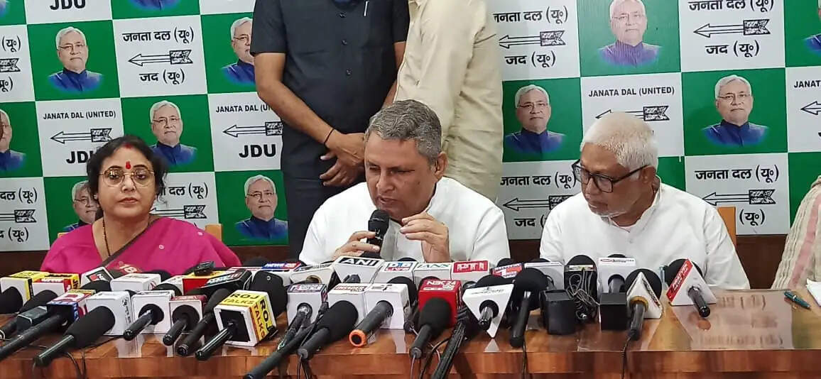 फरक्का जल संधि से बिहार के हितों की हुई अनदेखी, लीन पीरियड में 1500 क्यूमेक पानी छोड़़ने की बाध्यता समाप्त हो: विजय कुमार चैधरी