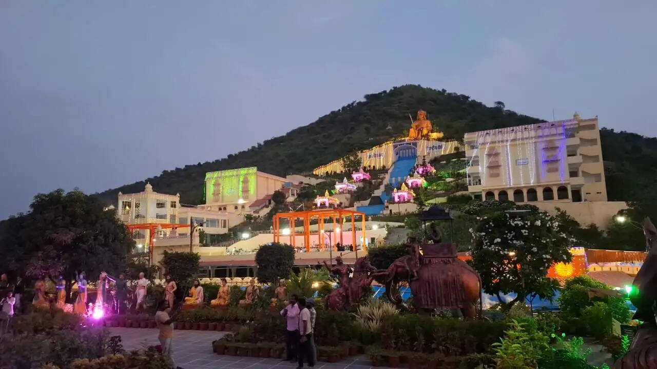 कृष्णमय हुआ प्रताप गौरव केंद्र