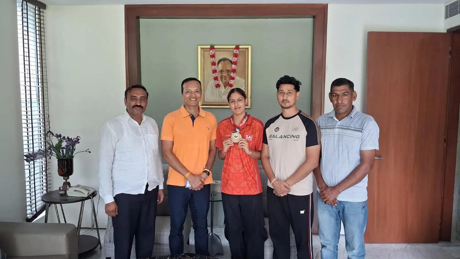 कैथल: सांसद नवीन जिंदल के प्रयासाें से कराटे चैंपियन अलीशा चौधरी को एशियन गेम्स की मिली मंजूरी
