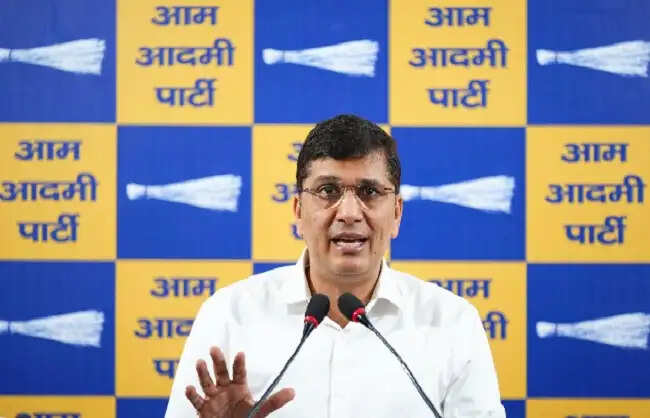 पेट्रोल-डीजल के दाम की बढ़ोतरी काे लेकर आम आदमी पार्टी ने केंद्र पर साधा निशाना