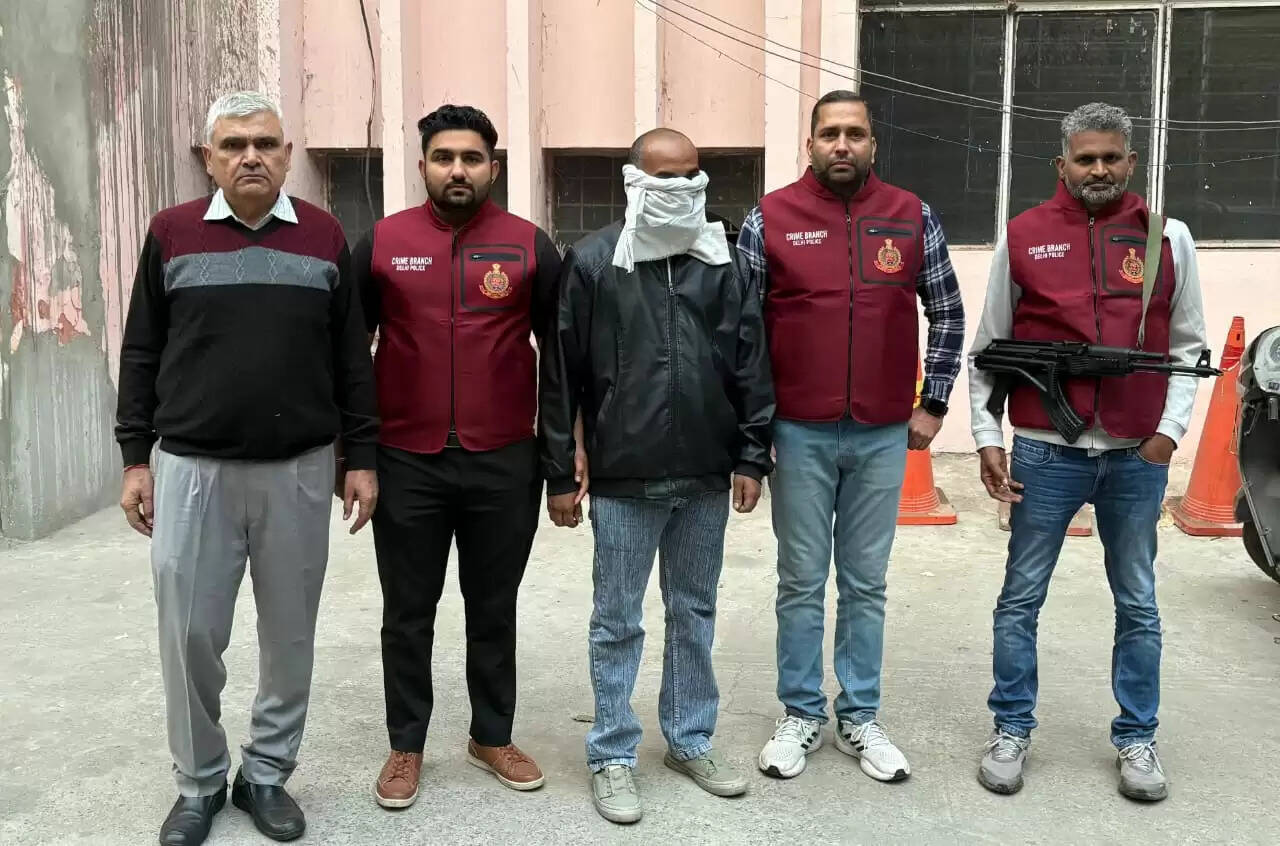 हत्या के प्रयास, मारपीट और छेड़छाड़ के मामले में फरार आरोपित गिरफ्तार