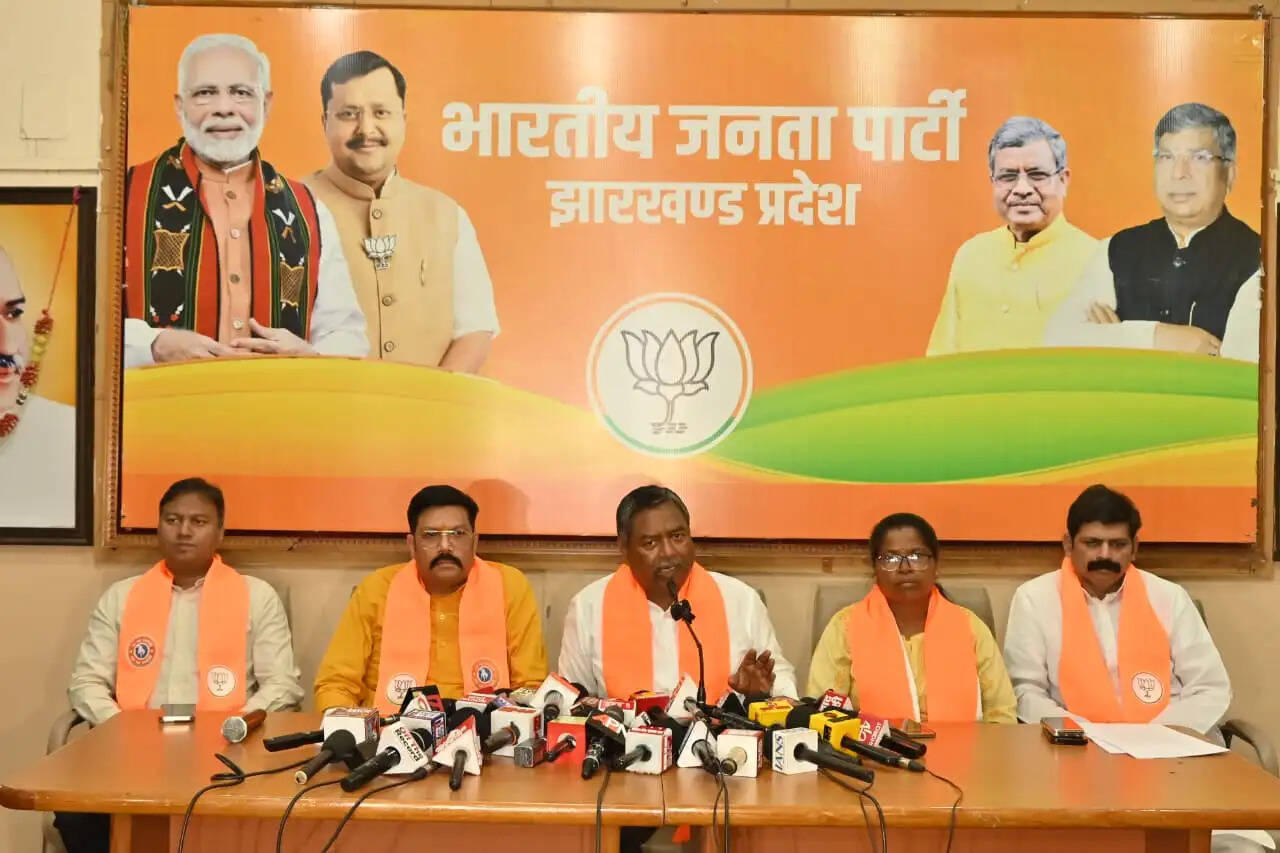 चान्हो हिंसा पर दोषियों की गिरफ्तारी नहीं हुई तो होगा आंदोलन : नीलकंठ सिंह मुंडा