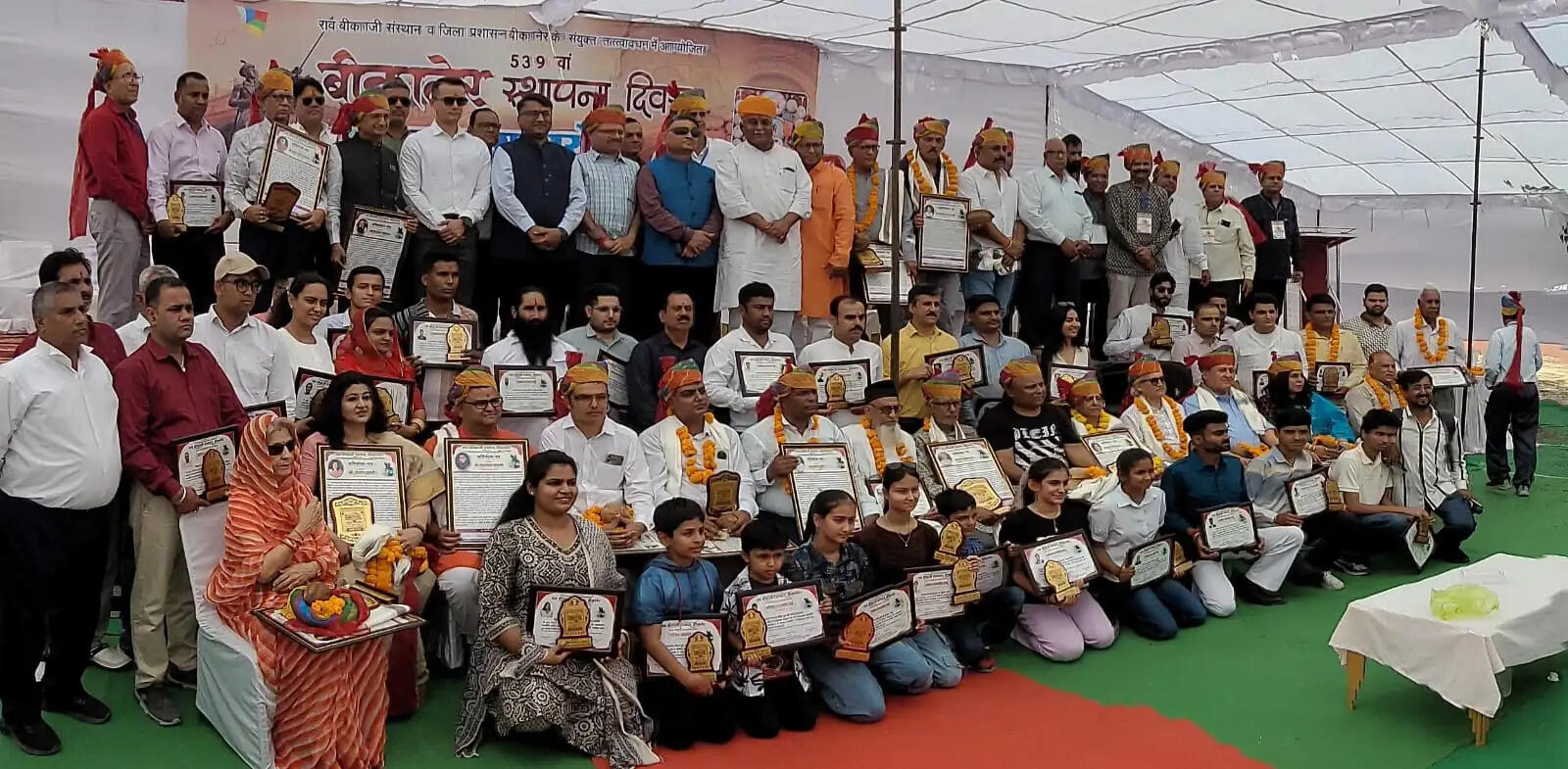 बीकानेर स्थापना दिवस पर भव्य समारोह, 18 विशिष्ट व्यक्तित्व व एक संस्था सम्मानित