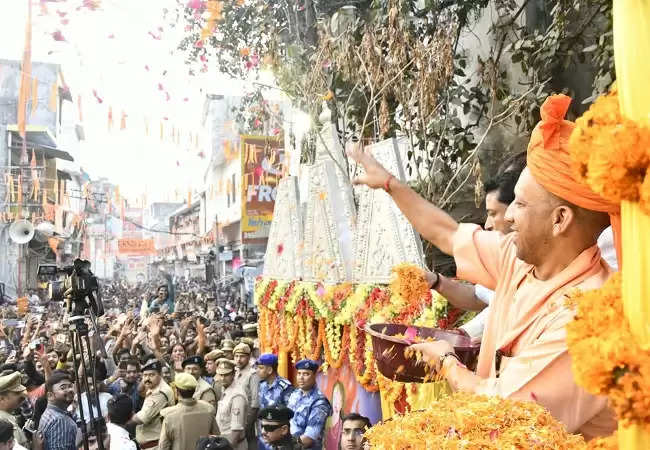 सौहार्द, शांति और समता के प्रतीक होने चाहिए पर्व-त्योहार : मुख्यमंत्री योगी