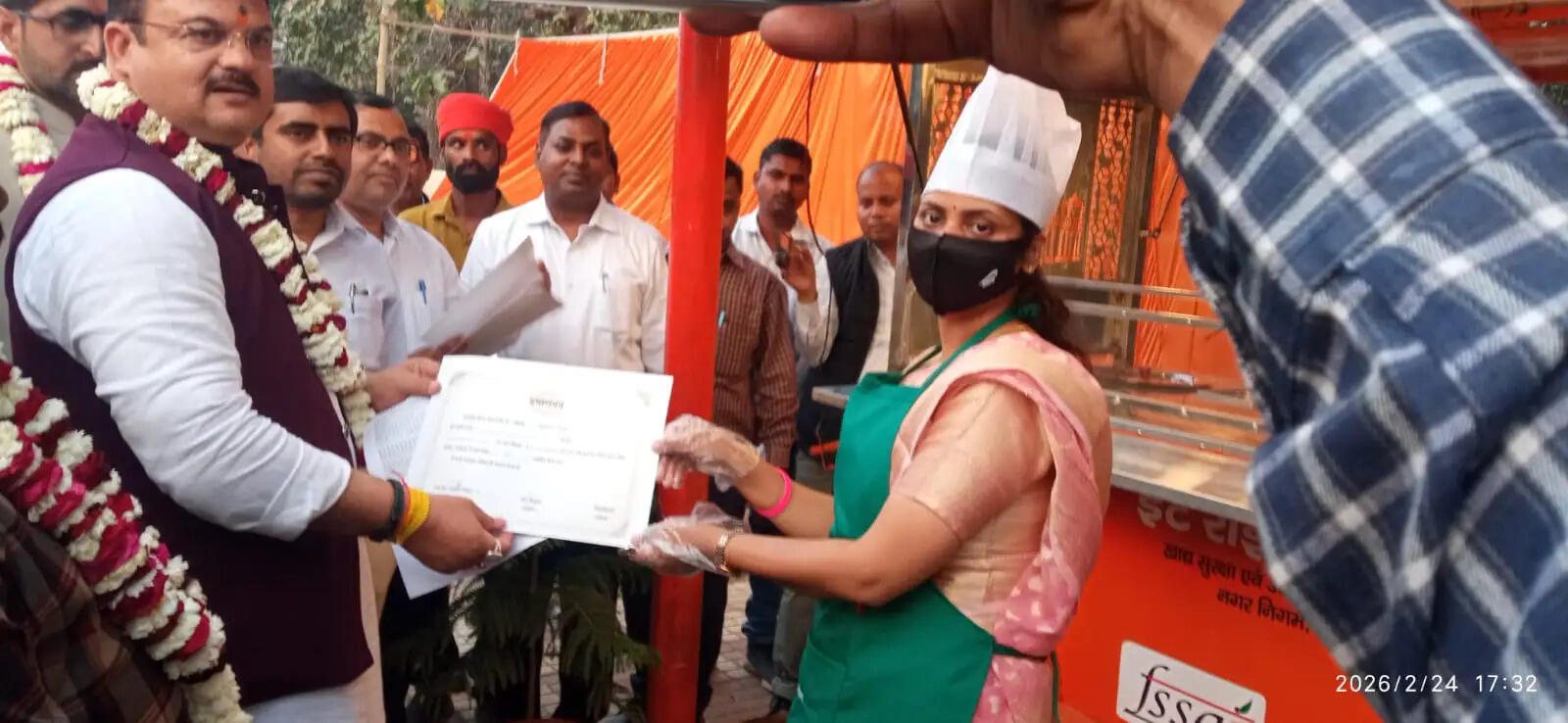 महापौर ने लोकार्पण के साथ किया 29 फूड कोर्ट जनता को समर्पित