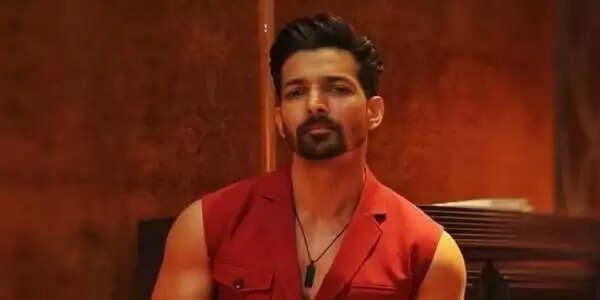 'शूटआउट एट दुबई' के डिजिटल स्ट्रीमिंग अधिकार नेटफ्लिक्स ने हासिल किये