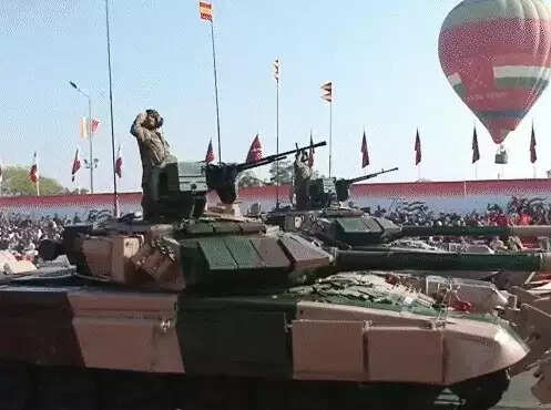 जयपुर में पहली बार हुई सेना दिवस परेड, हजारों लोगों ने नजदीक से देखे अत्याधुनिक हथियार