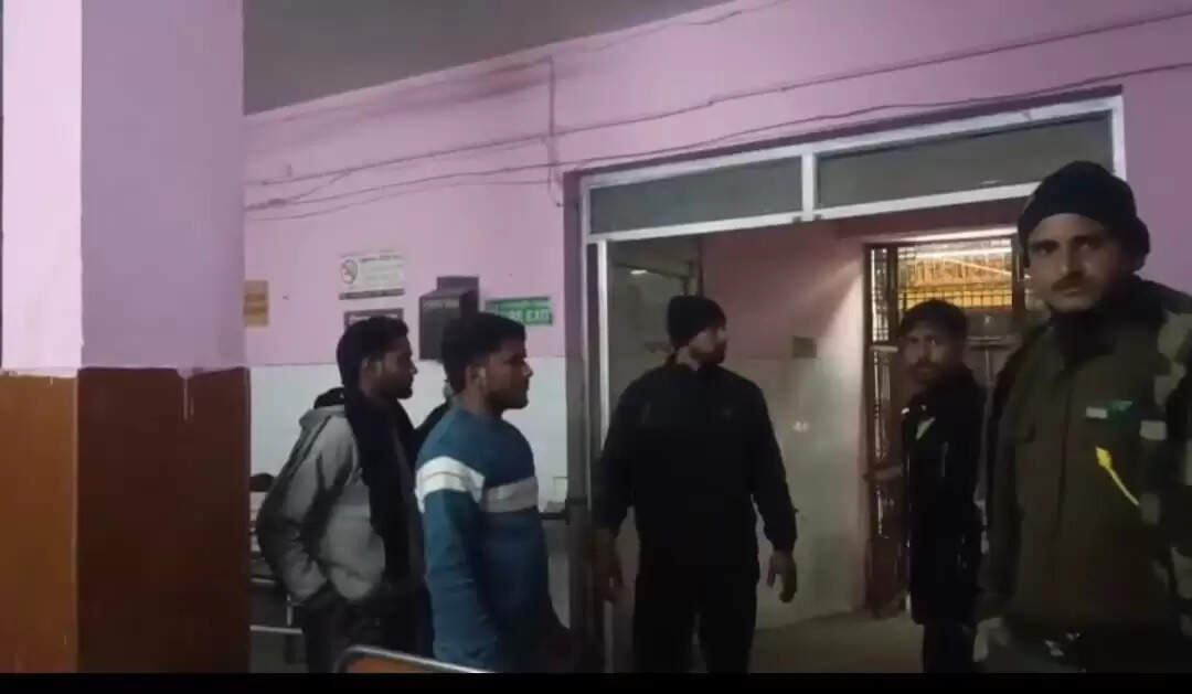 ट्रैक्टर से दबकर युवक की मौत