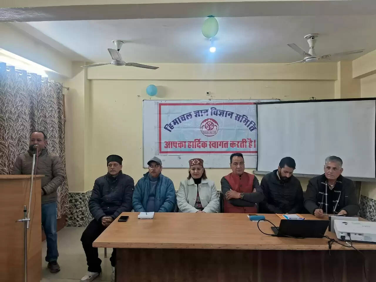 नशे को बढ़ावा देने में नशा माफिया ही नहीं, राजनैतिक संरक्षण भी जिम्मेदार