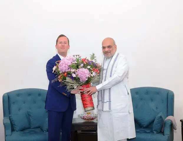 अमेरिकी राजदूत सर्जियो गोर ने अमित शाह से की मुलाकात