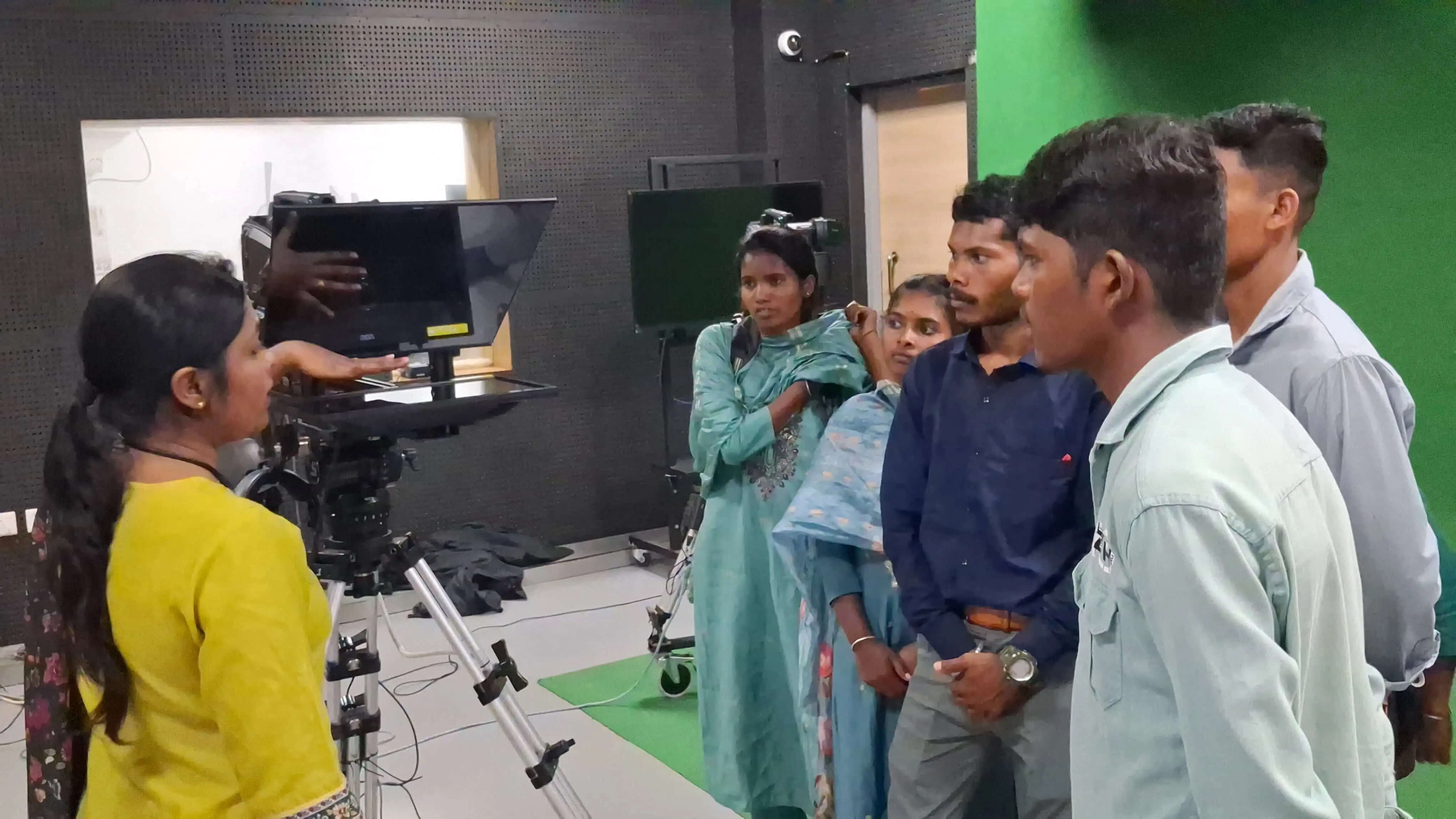 सकारात्मक व निष्पक्ष लेखन से ही संभव है समाज परिवर्तन : कुलपति प्रो. दयाल