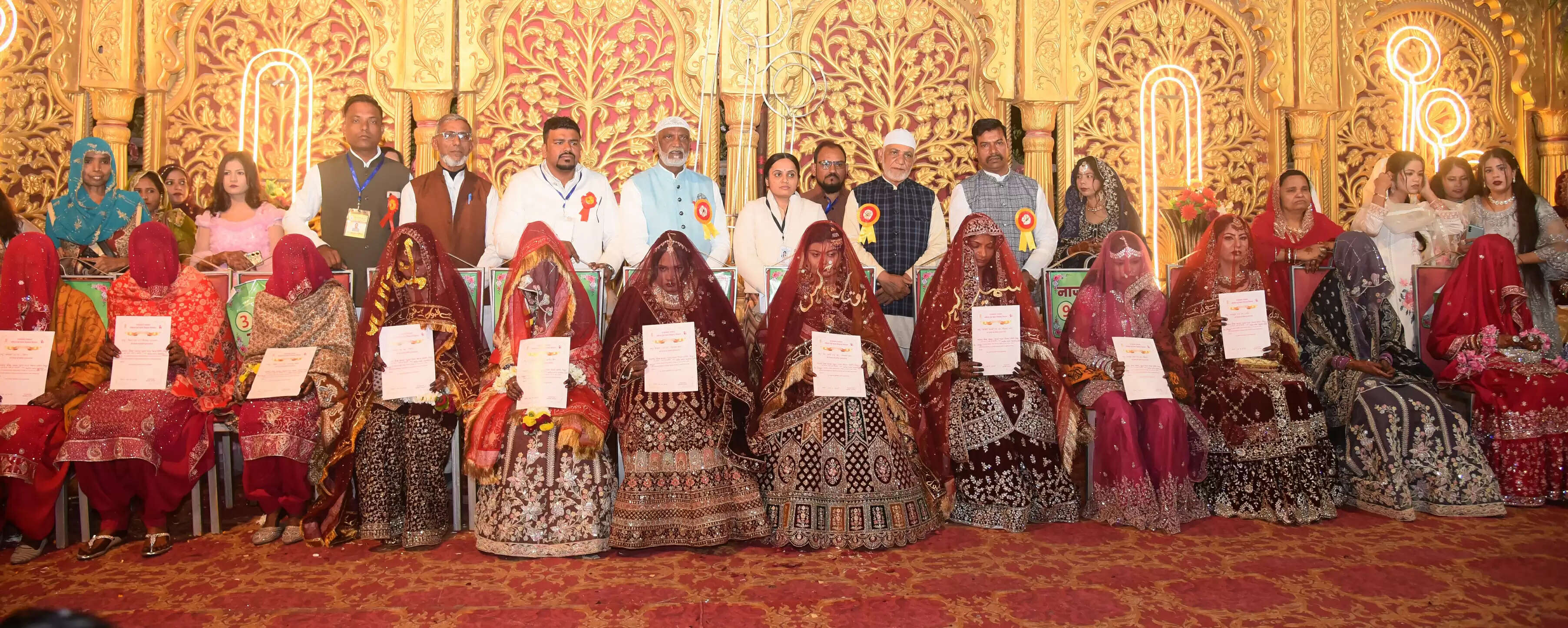 पंद्रह जोड़ों ने कबूल किया निकाह