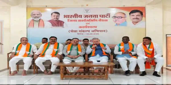 सेवा संकल्प अभियान को बूथ स्तर तक पहुंचाएं कार्यकर्ता : अजय&nbsp;जामवाल