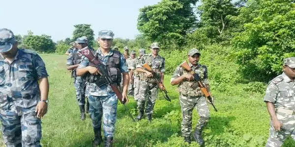 बांग्लादेश से सटे नेपाल-भारत सीमा पर संयुक्त सुरक्षा गस्ती