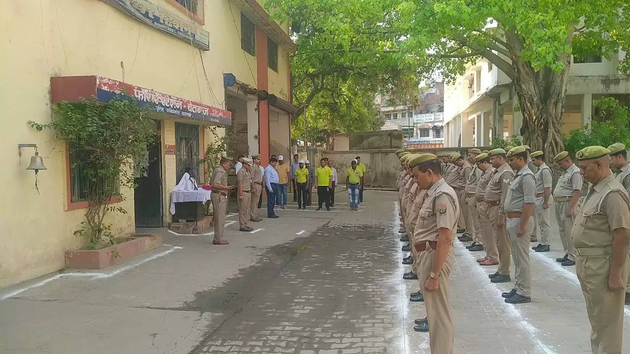 अग्निशमन सेवा सप्ताह की शुरूआत, शहीद कर्मियों को दी गई मौन श्रद्धांजली