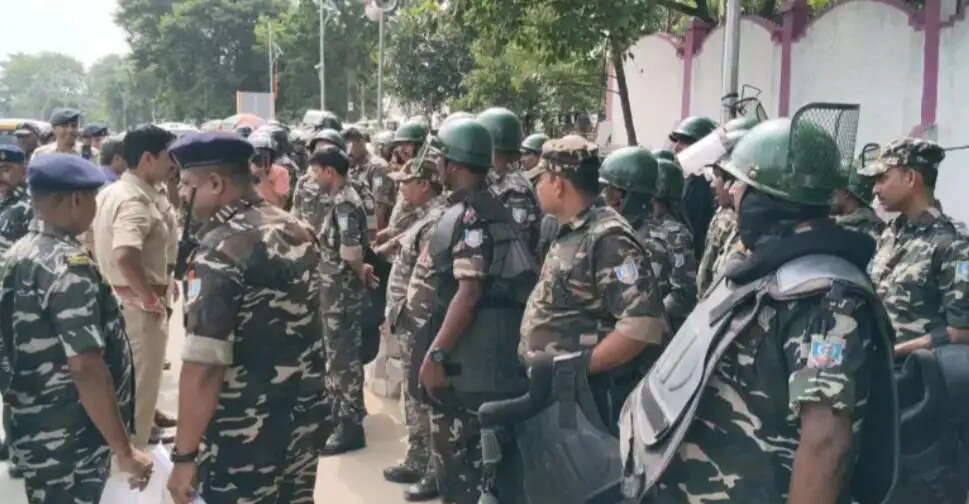 जेपीएससी-जेएसएससी परीक्षा में कथित अनियमितता के खिलाफ छात्रों का विधानसभा घेराव