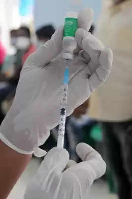 बेंगलुरु में डोर-टू-डोर कोविड टीकाकरण के लिए वैक्सीन व्हीकल लॉन्च