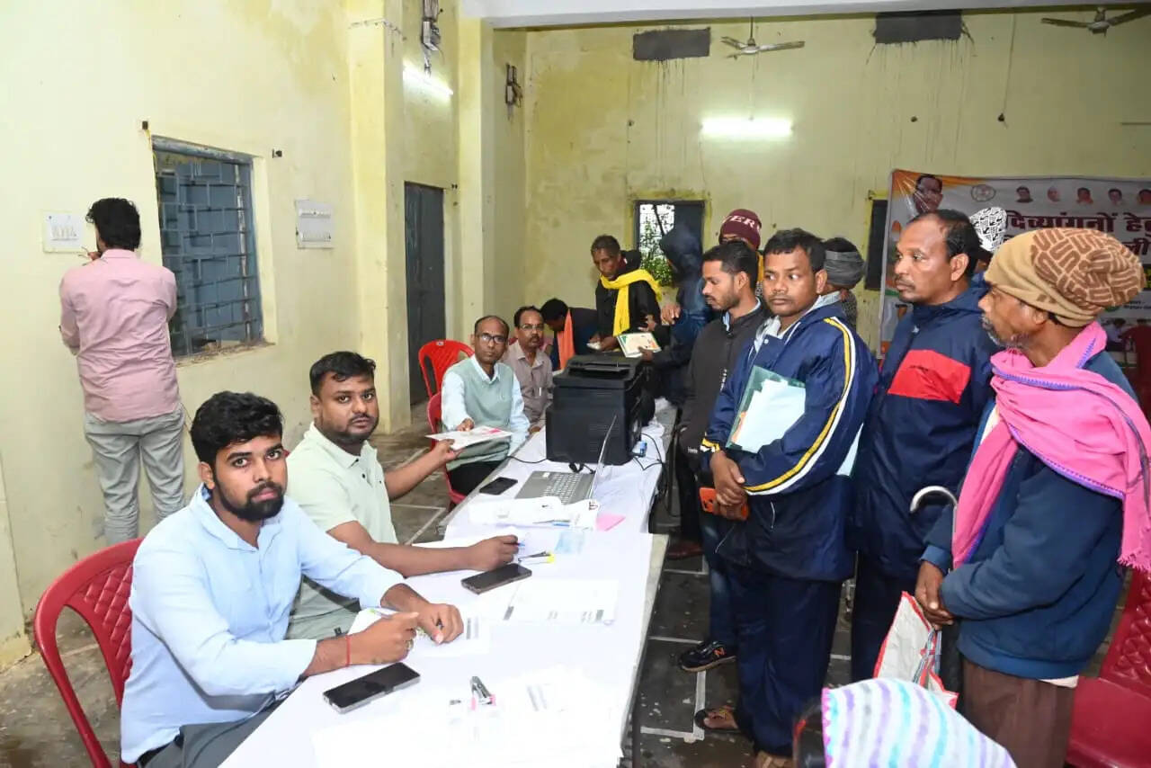 सूरजपुर में 212 दिव्यांगजनों का पंजीयन, 31 को मिले कृत्रिम अंग एवं कैलिपर्स