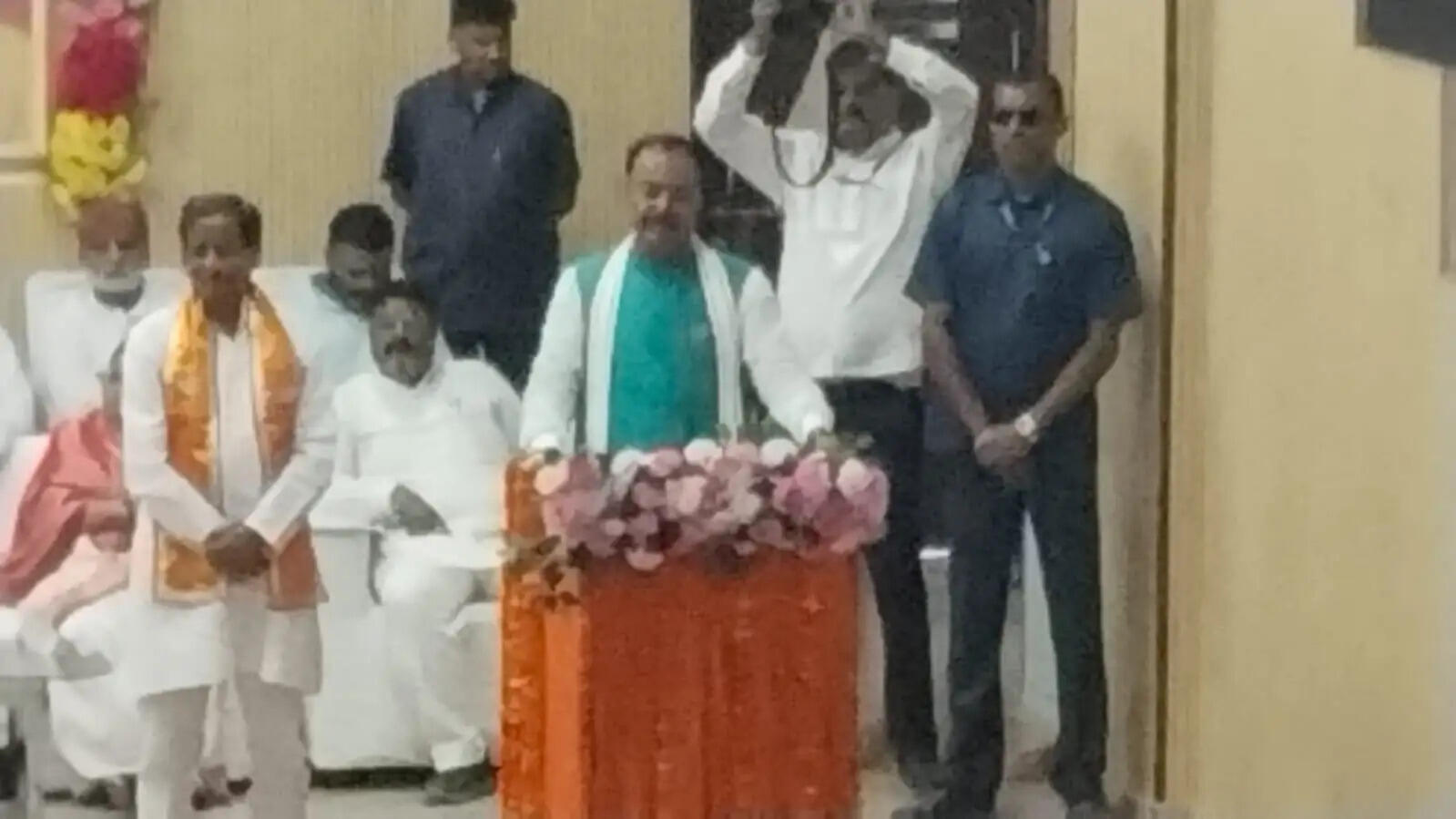 बाबा साहब का बोर्ड हटाने वाले नहीं हो सकते दलितों के हितैषी : केशव प्रसाद माैर्य