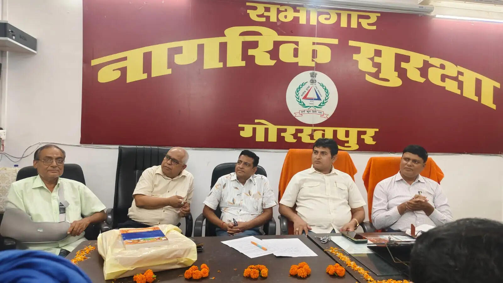 वेद प्रकाश यादव ने वार्डनों के दिलों में बनाई विशेष जगह : अखिलेश कुमार ओझा