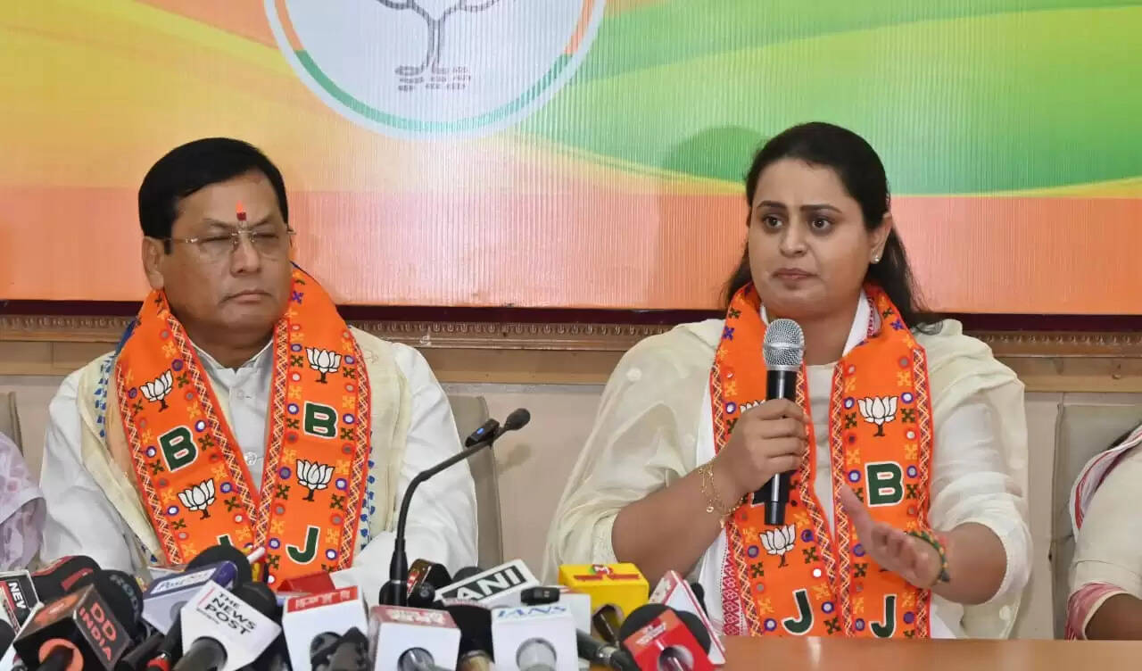 नारी शक्ति वंदन अधिनियम पर कांग्रेस ने किया ‘पाप’, सजा भुगतनी होगी: सर्वानंद सोनोवाल