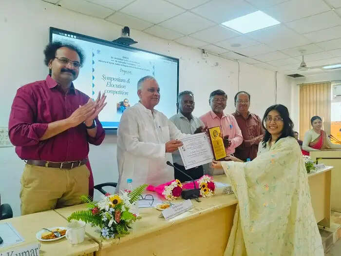 डॉ. अम्बेडकर संविधान निर्माता ही नहीं, बल्कि आधुनिक भारत के महान चिंतक : बिश्व नाथ