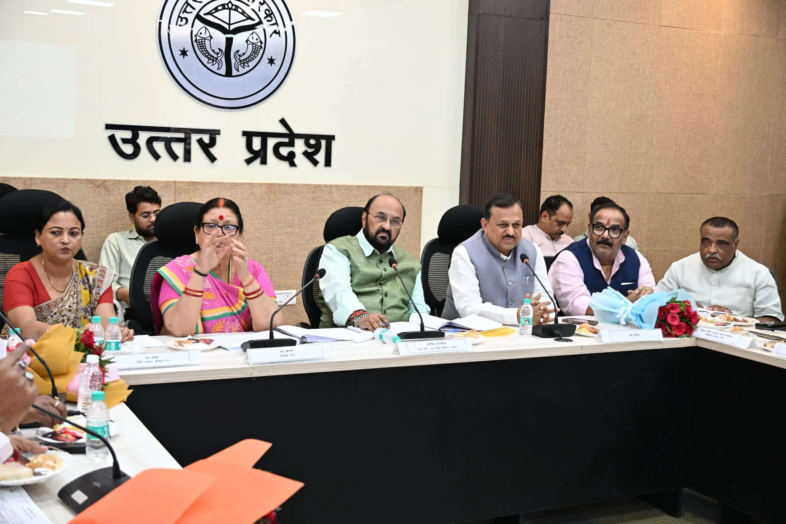 एक सप्ताह में स्मार्ट मीटर समस्याएं खत्म हों, किरायेदार और ड्रोन संचालकों का सत्यापन अनिवार्य : योगेंद्र उपाध्याय