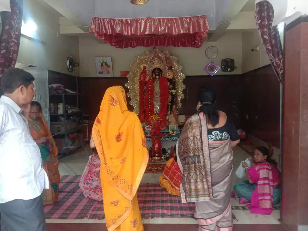 बूढ़ी काली मंदिर सहित विभिन्न मंदिरों में हुई अमावस्या पर पूजा