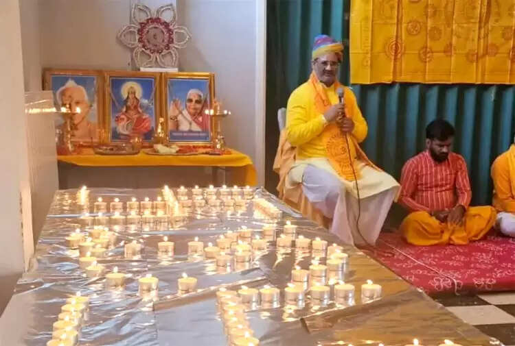 बेल्जियम में डॉ. चिन्मय पंड्या ने कराया गायत्री दीपमहायज्ञ, एंटवर्प में गूंजा वैश्विक संदेश