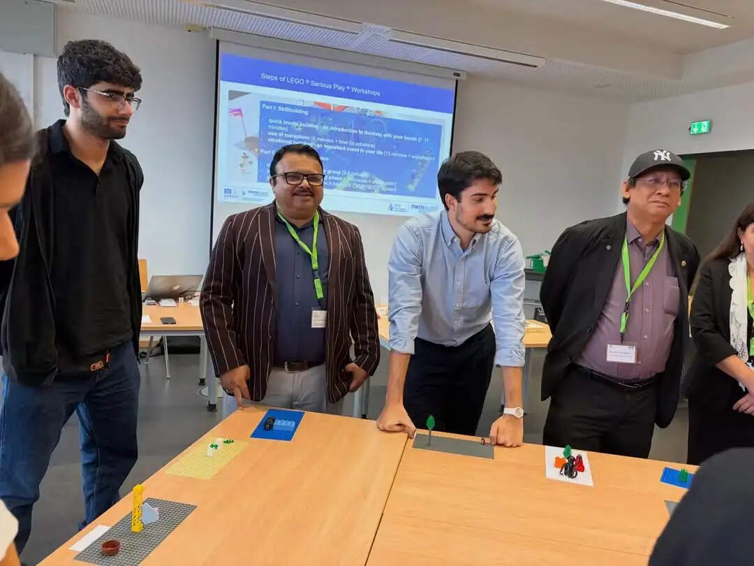 यूनेस्को चेयर सम्मेलन 2026 में डीयू के प्रो. कुमार आशुतोष ने भारत का किया प्रतिनिधित्व