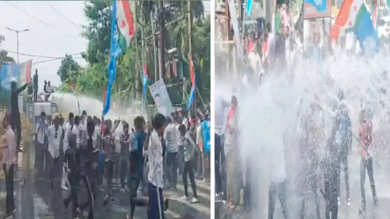 सागर में छात्र संघ चुनाव की मांग को लेकर एनएसयूआई का प्रदर्शन, पुलिस ने वाटर कैनन से रोका